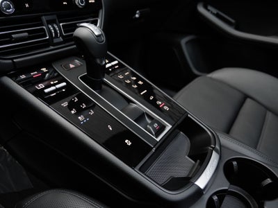 2026 Porsche Macan Macan T