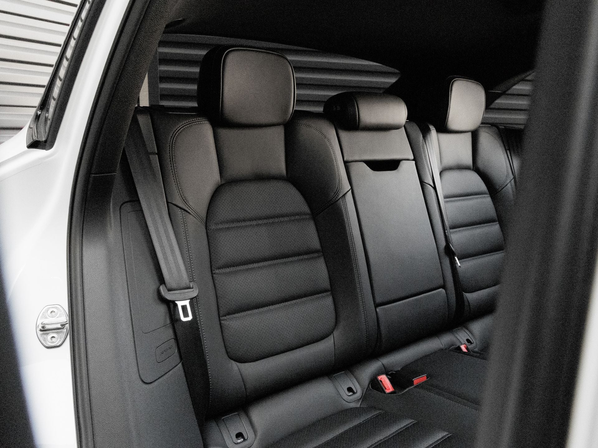 2026 Porsche Macan Macan T