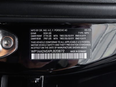 2023 Porsche Macan Base