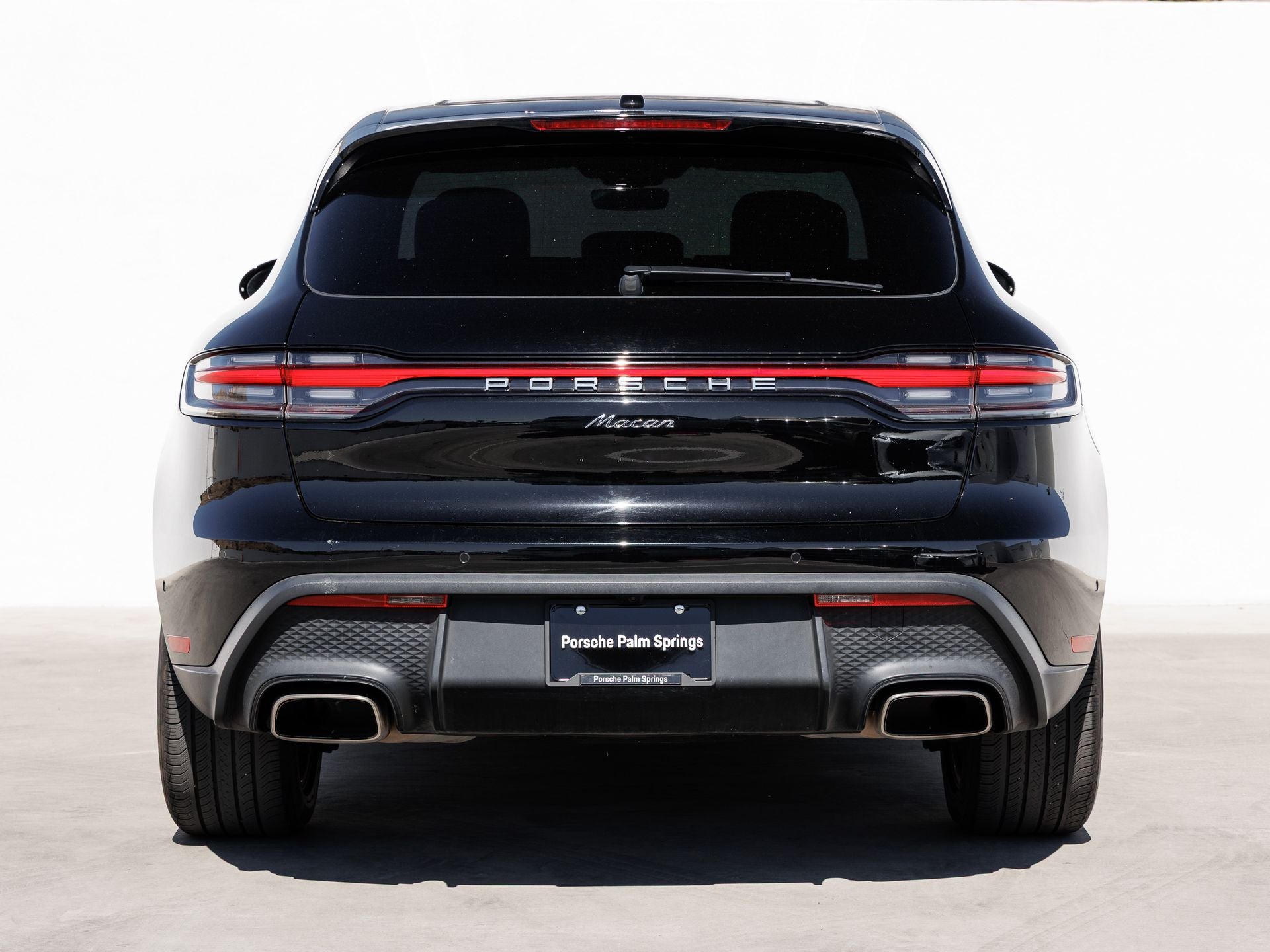2023 Porsche Macan Base