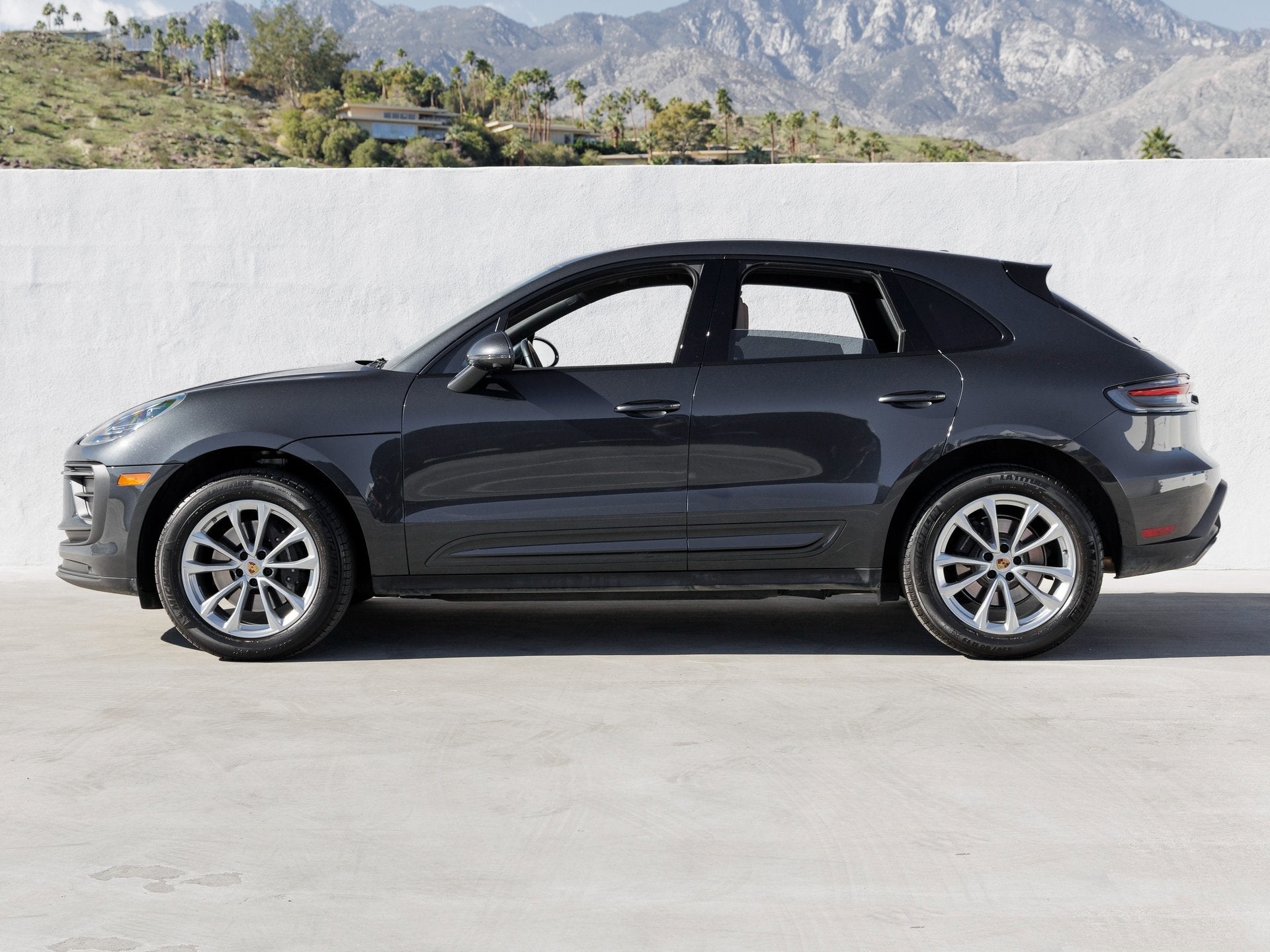 2025 Porsche Macan Macan
