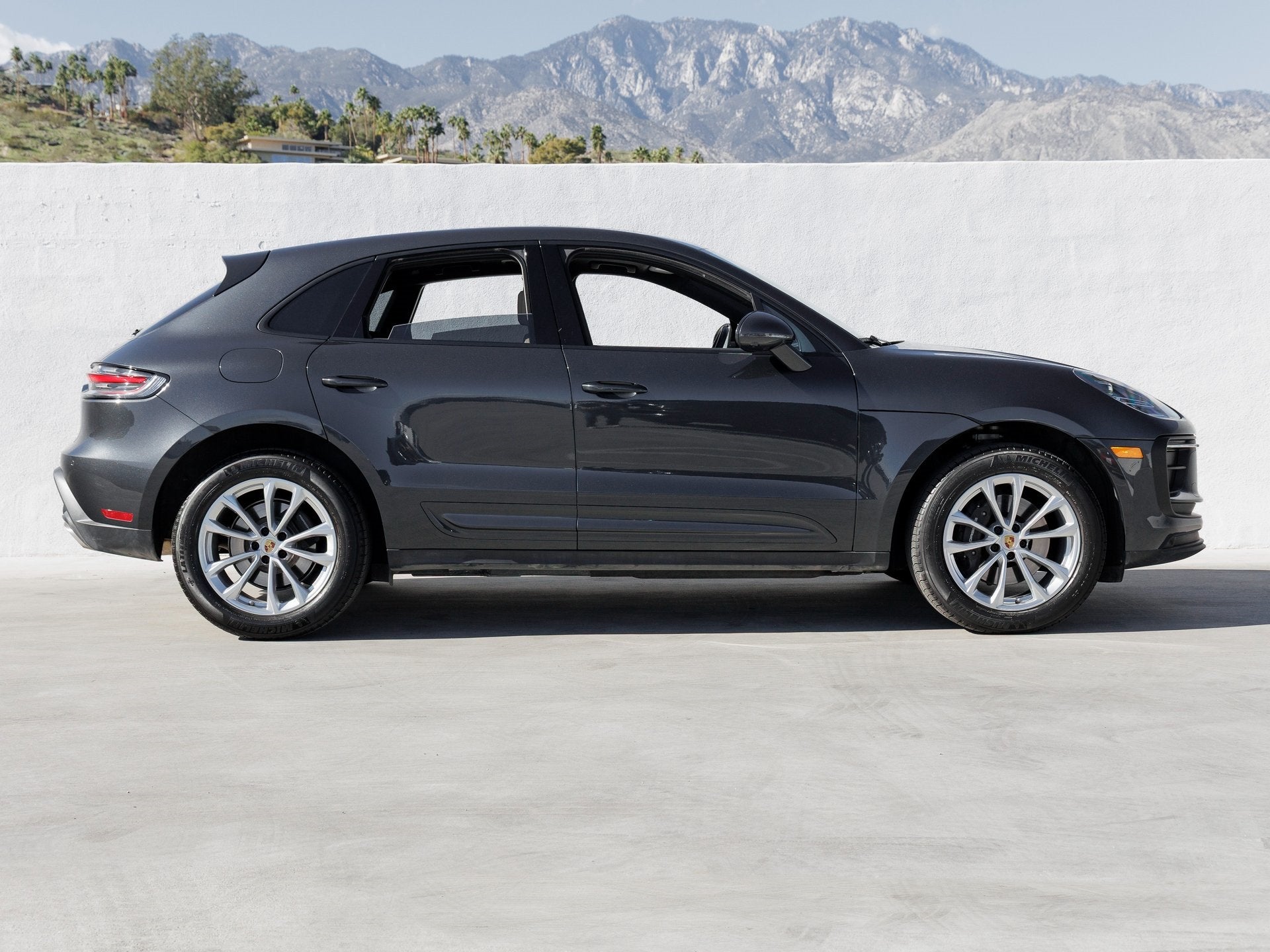 2025 Porsche Macan Macan