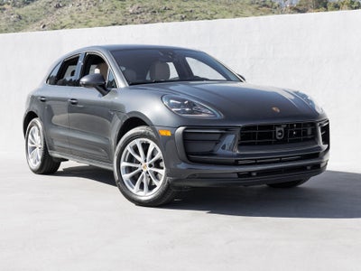 2025 Porsche Macan Macan