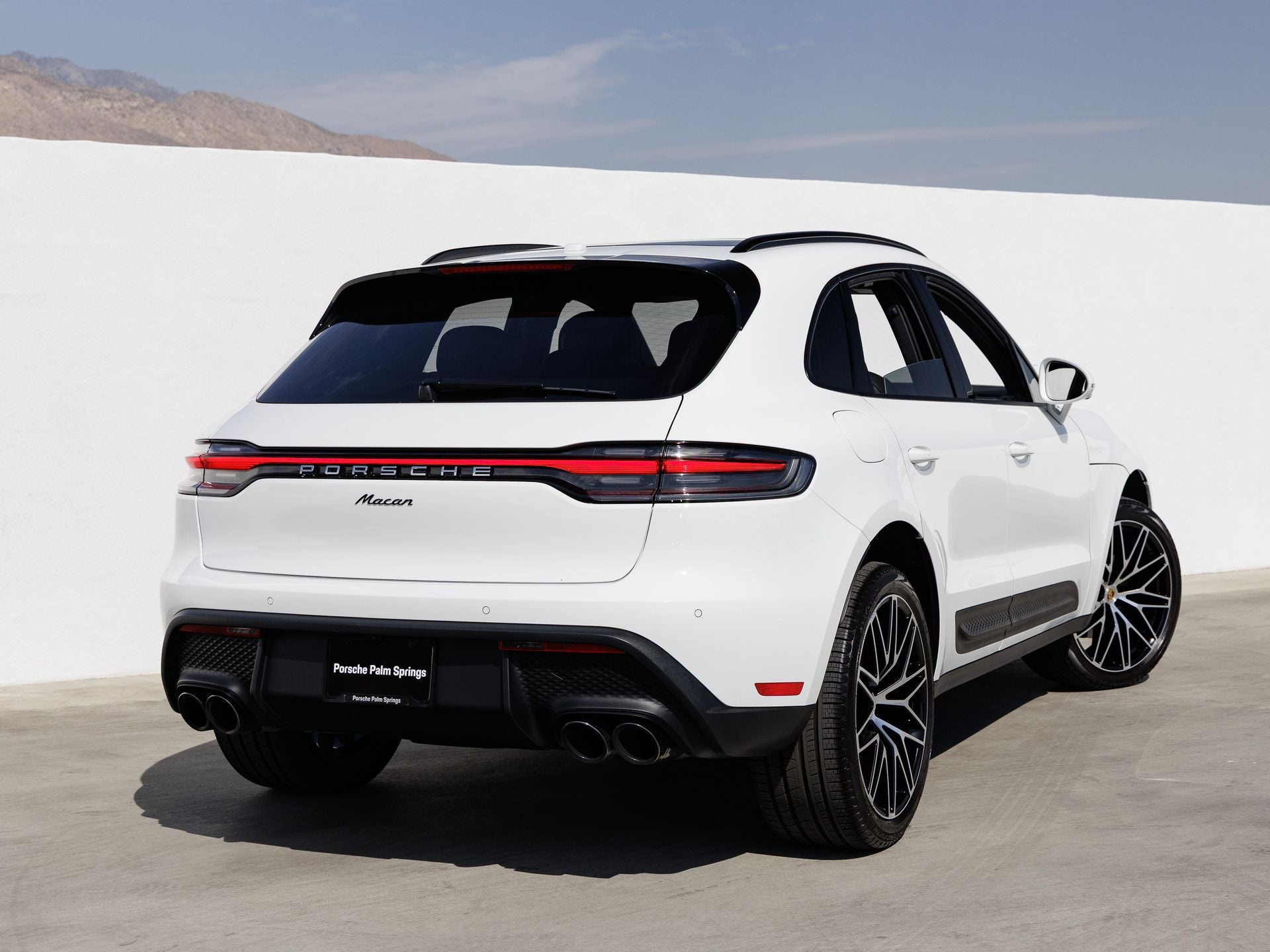 2026 Porsche Macan Macan