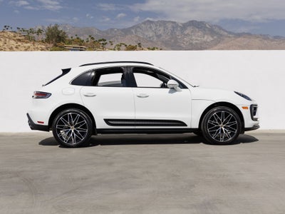 2026 Porsche Macan Macan