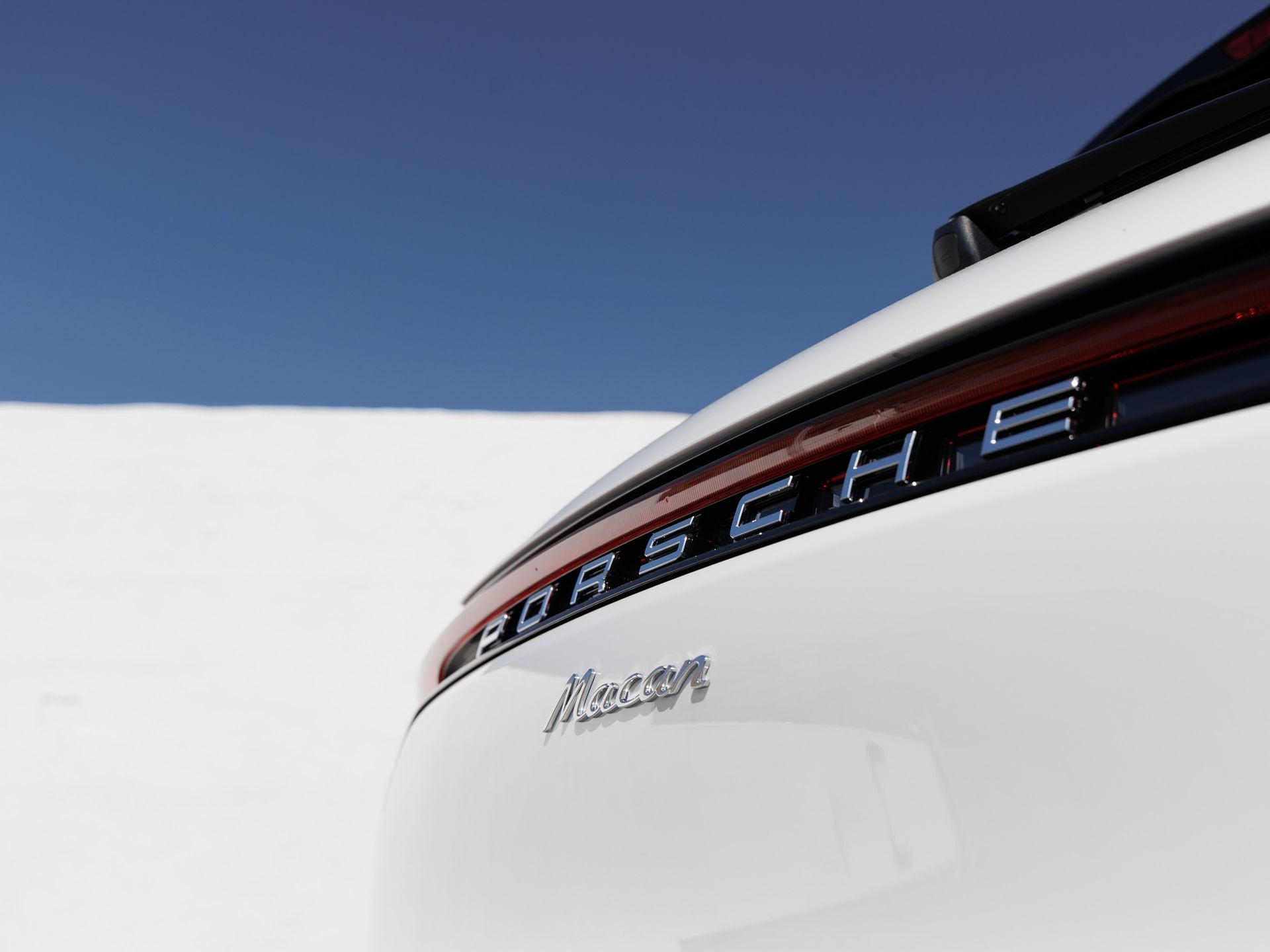 2026 Porsche Macan Macan