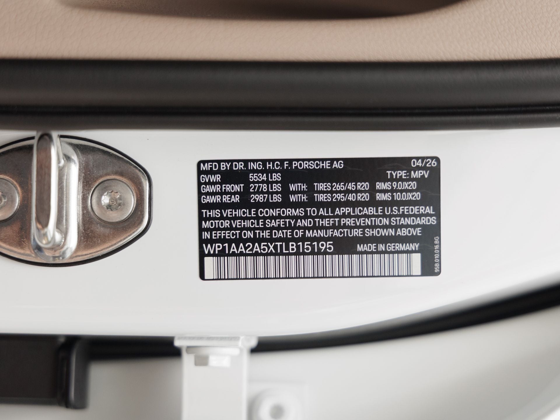 2026 Porsche Macan Macan