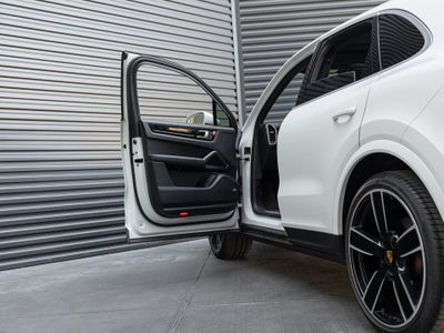 2023 Porsche Cayenne Cayenne (MY23)