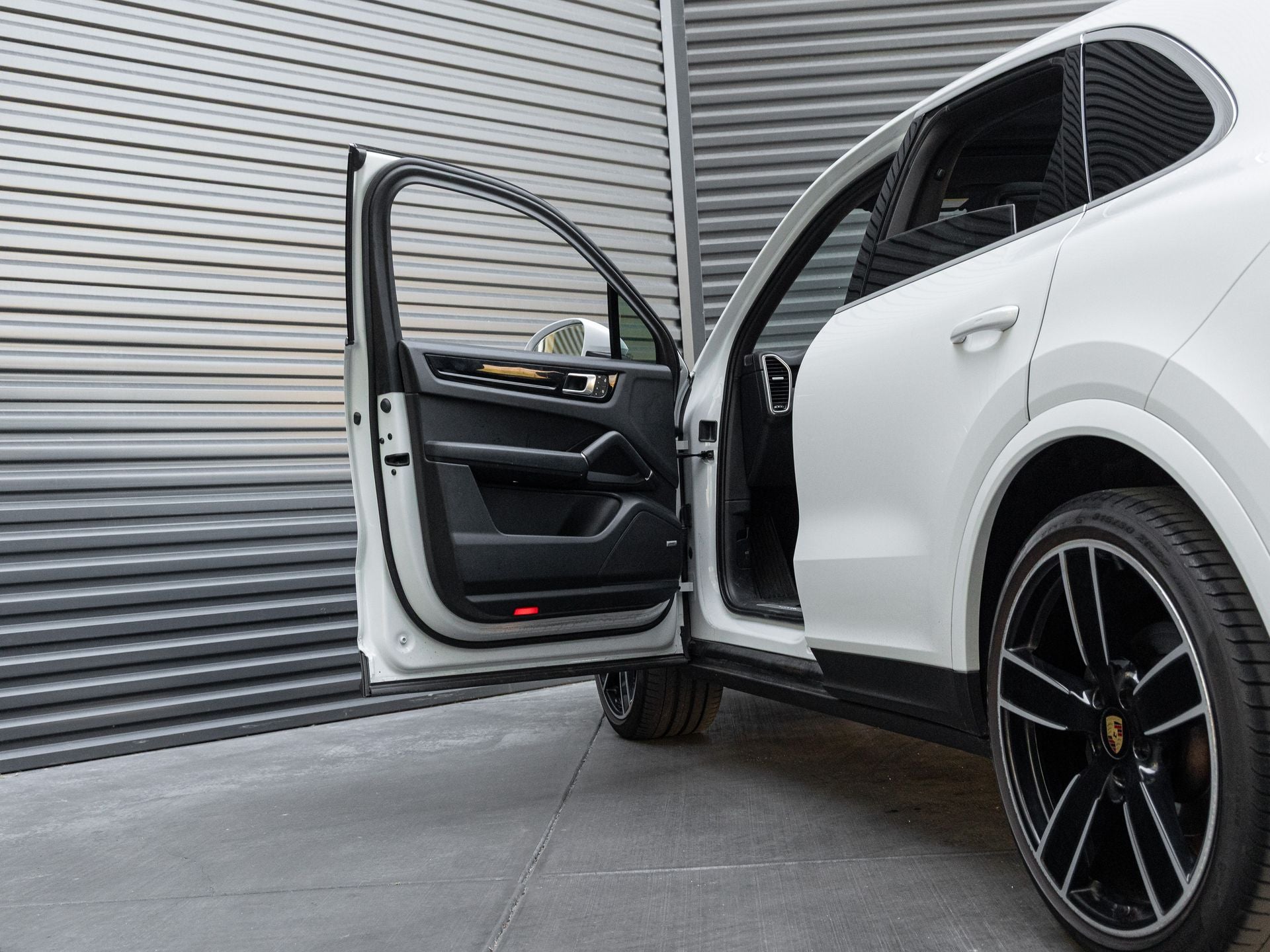 2023 Porsche Cayenne Cayenne (MY23)