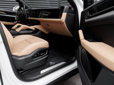 2025 Porsche Cayenne Cayenne