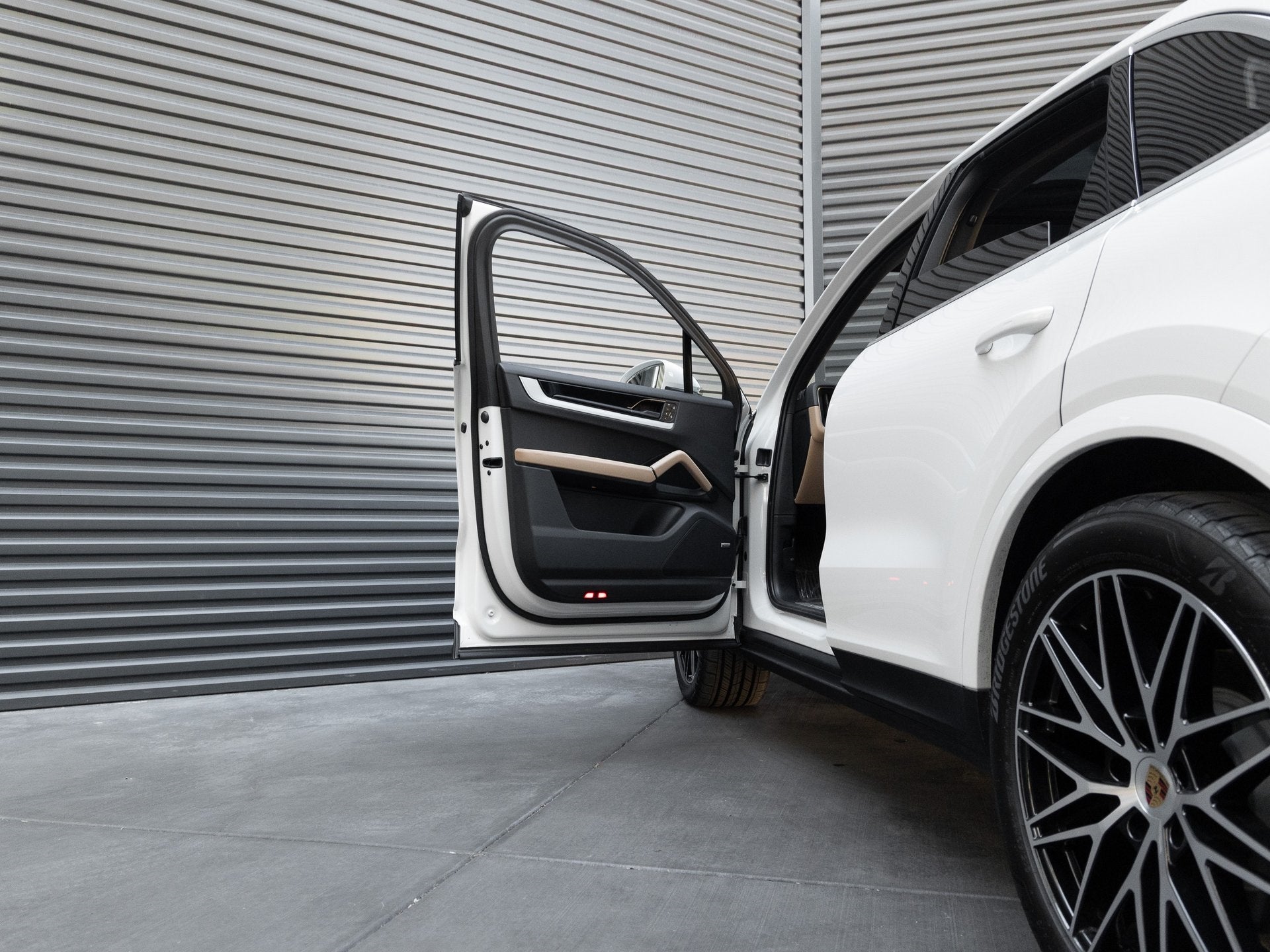 2025 Porsche Cayenne Cayenne