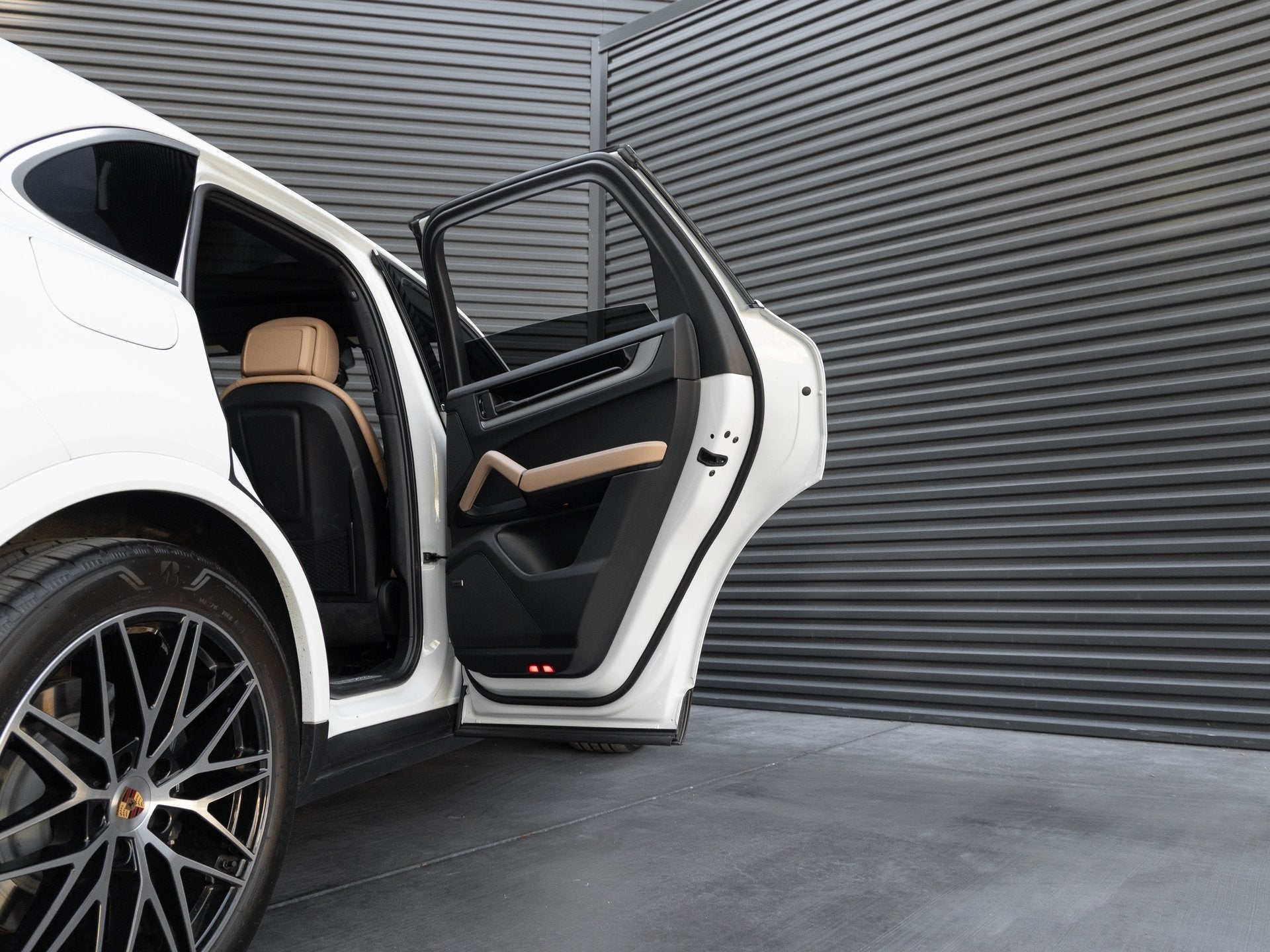 2025 Porsche Cayenne Cayenne