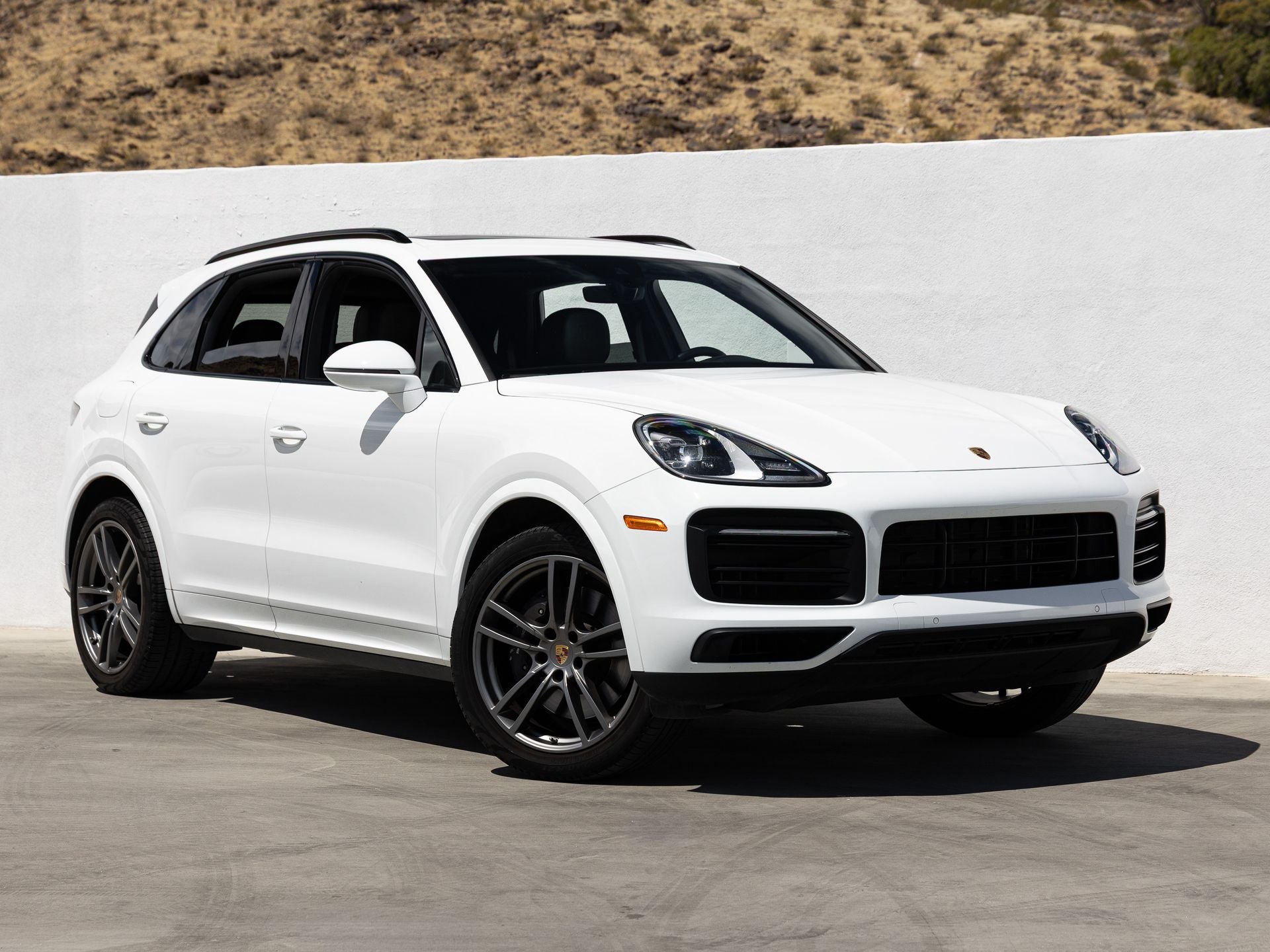 2023 Porsche Cayenne Platinum Edition