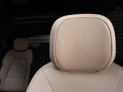 2025 Porsche Cayenne Base