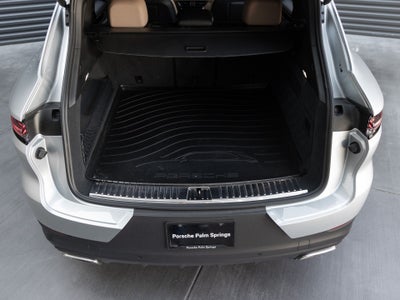 2025 Porsche Cayenne Base