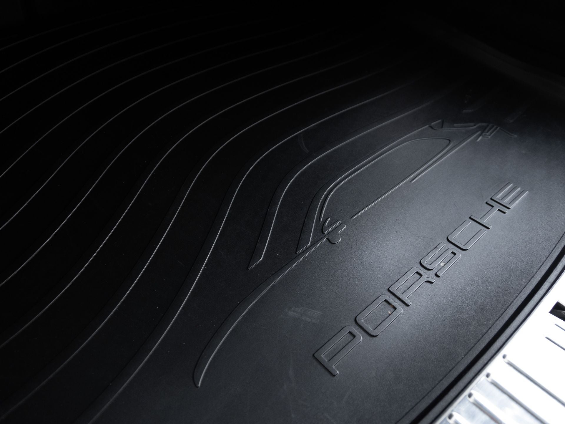2025 Porsche Cayenne Base