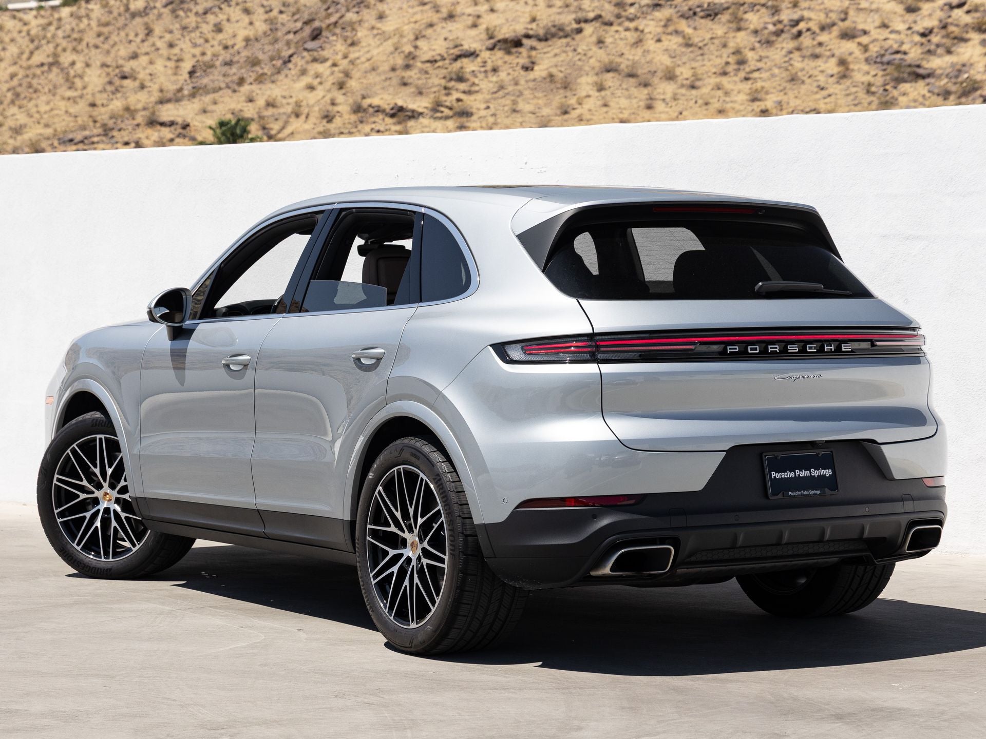 2025 Porsche Cayenne Base