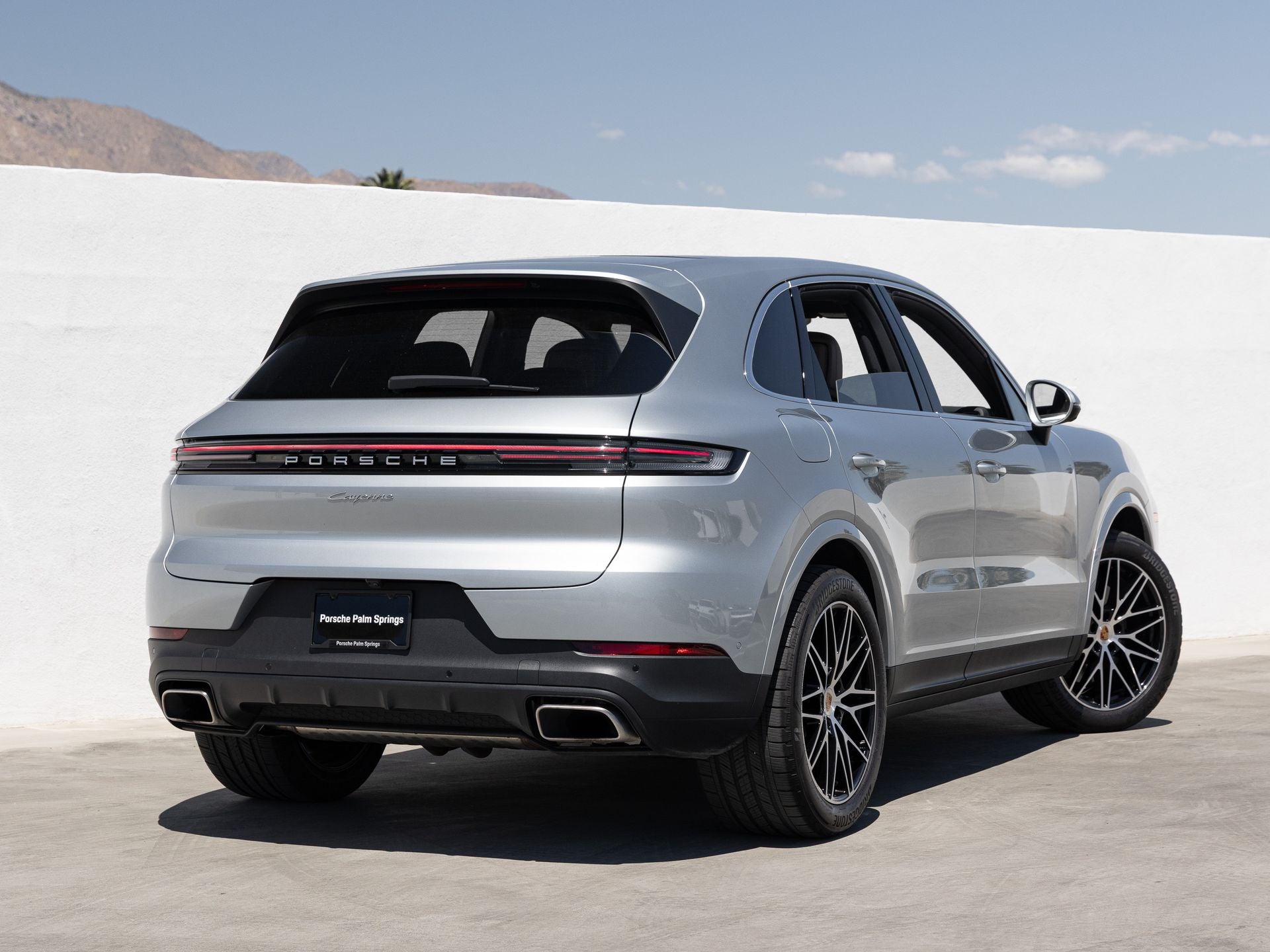 2025 Porsche Cayenne Base