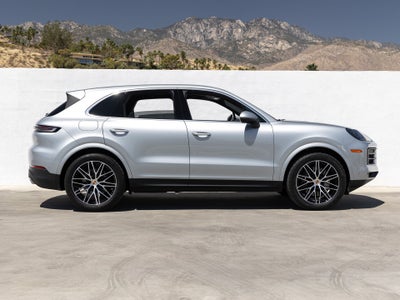 2025 Porsche Cayenne Base