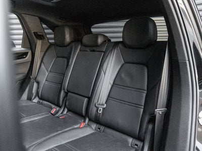 2019 Porsche Cayenne Base