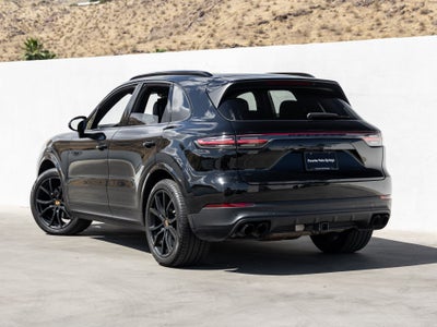 2019 Porsche Cayenne Base