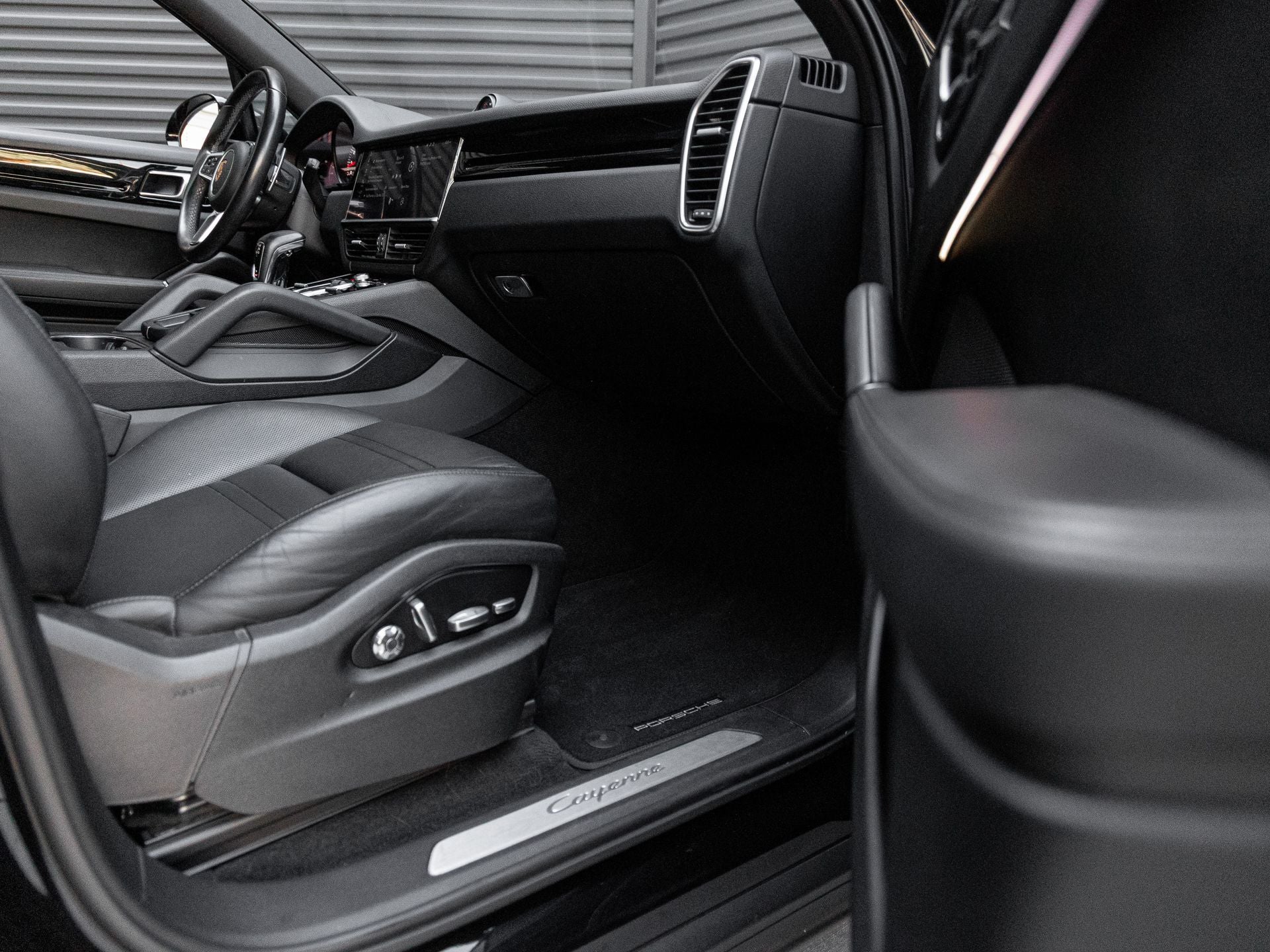 2019 Porsche Cayenne Base