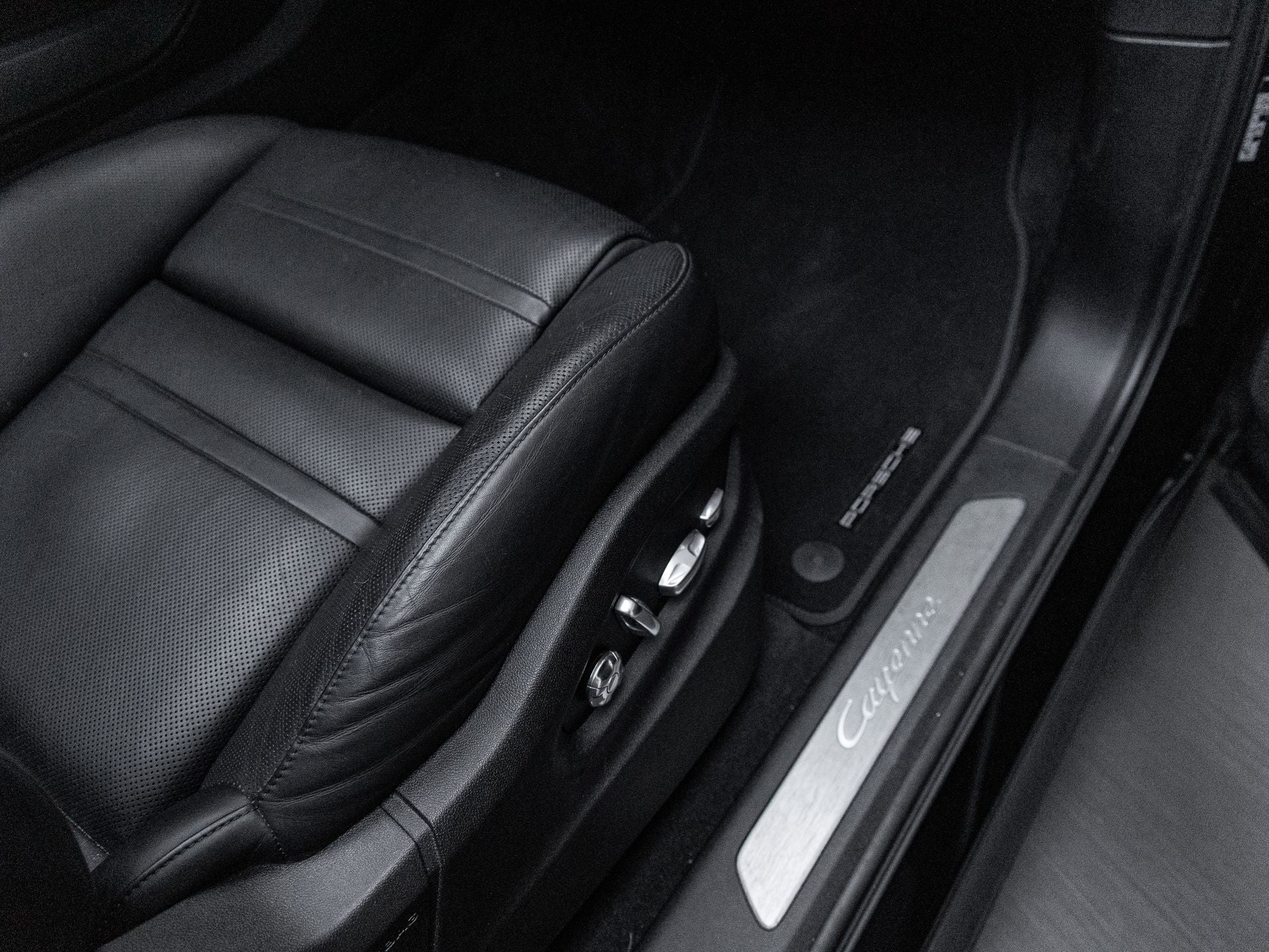 2019 Porsche Cayenne Base