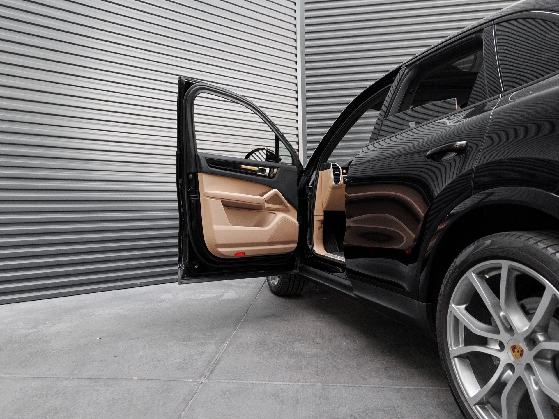 2023 Porsche Cayenne Cayenne (MY23)