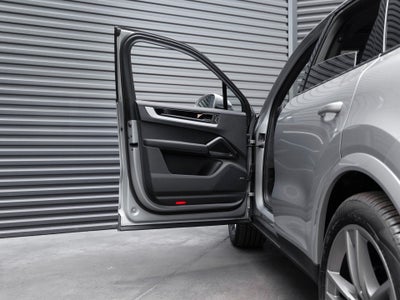 2025 Porsche Cayenne Cayenne