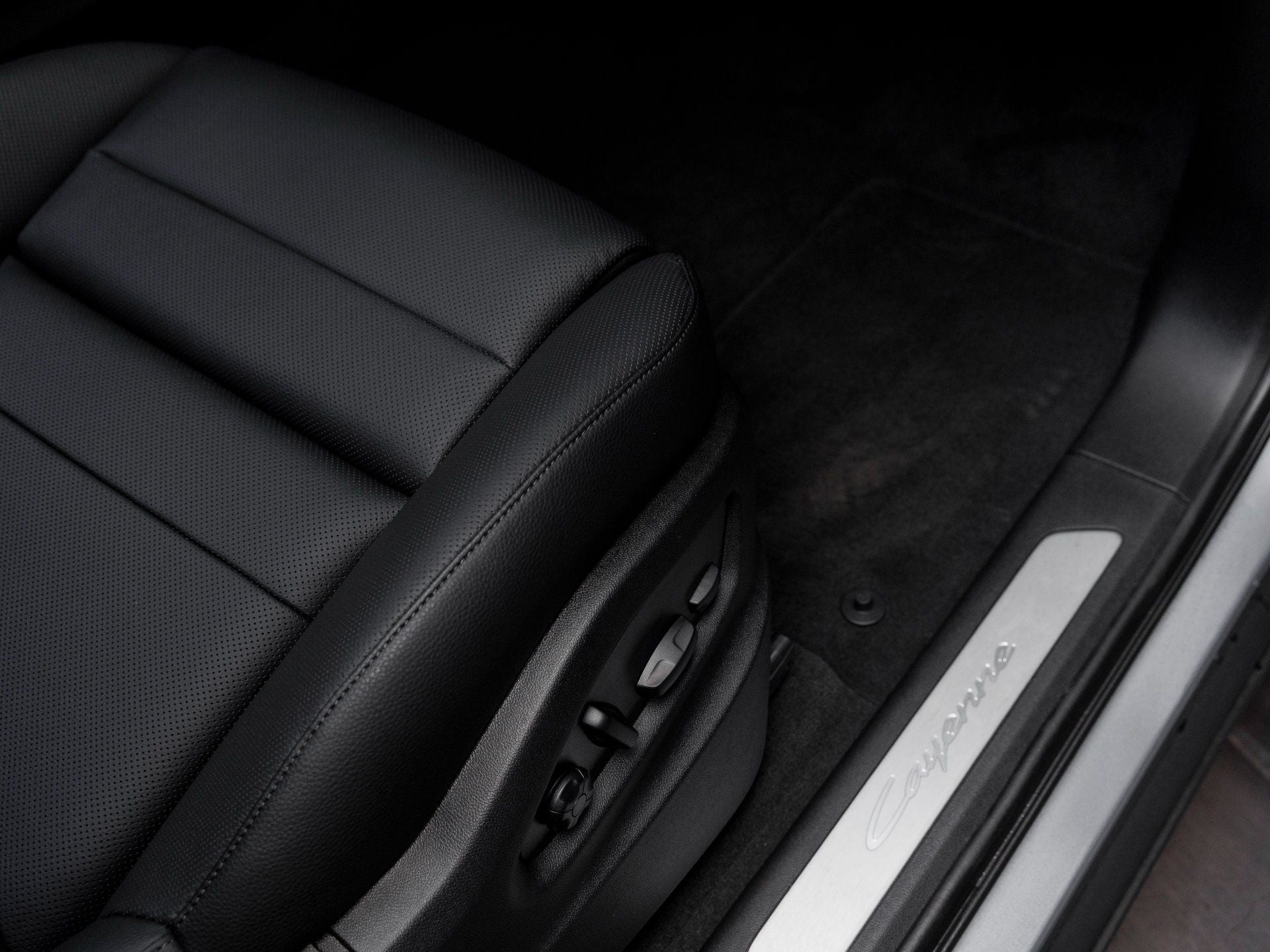 2025 Porsche Cayenne Cayenne