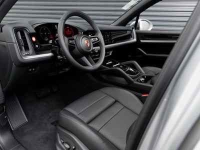 2025 Porsche Cayenne Cayenne