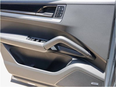 2025 Porsche Cayenne Cayenne