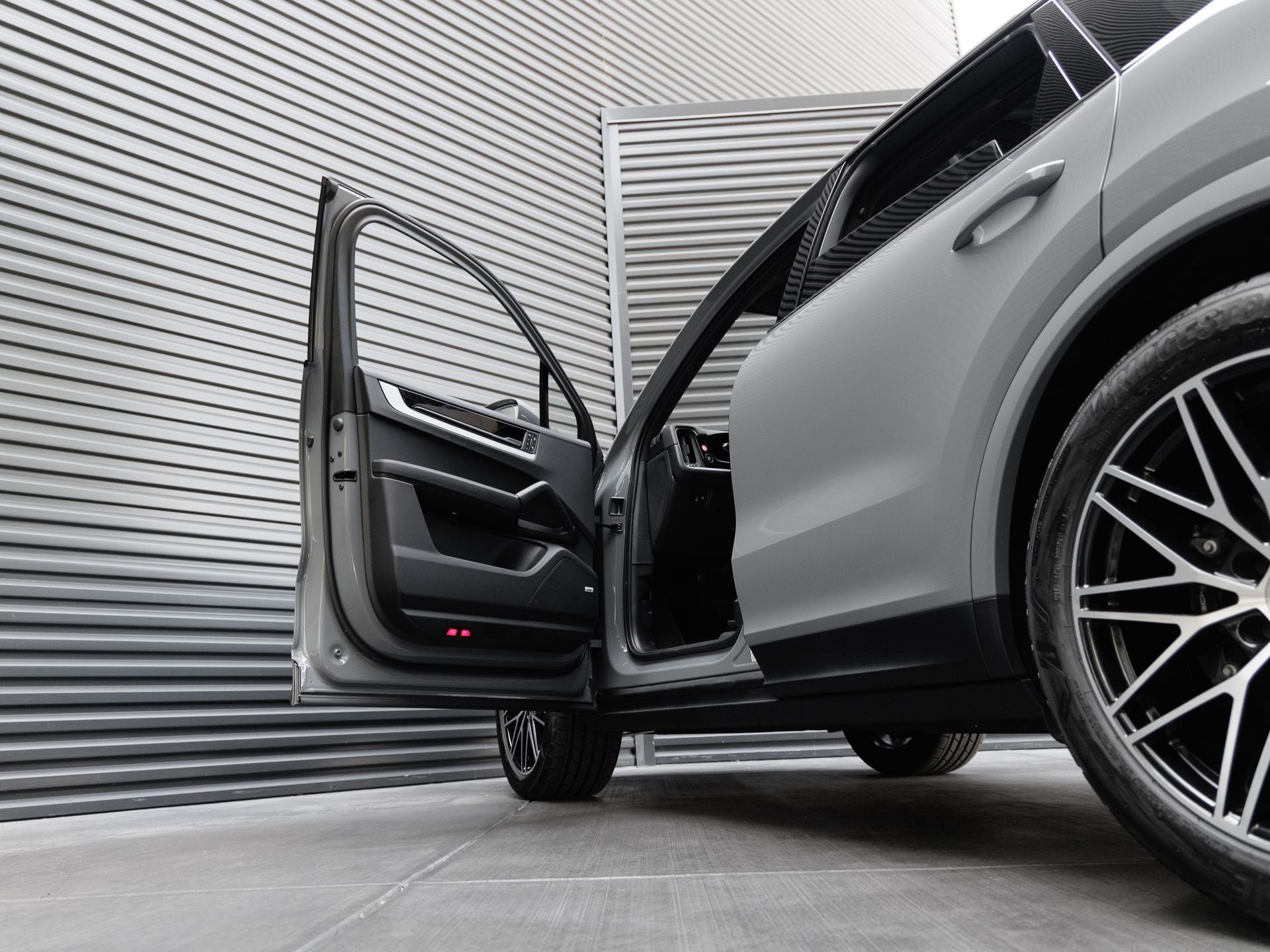 2024 Porsche Cayenne Cayenne (MY24)