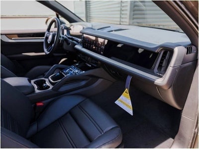 2025 Porsche Cayenne Cayenne
