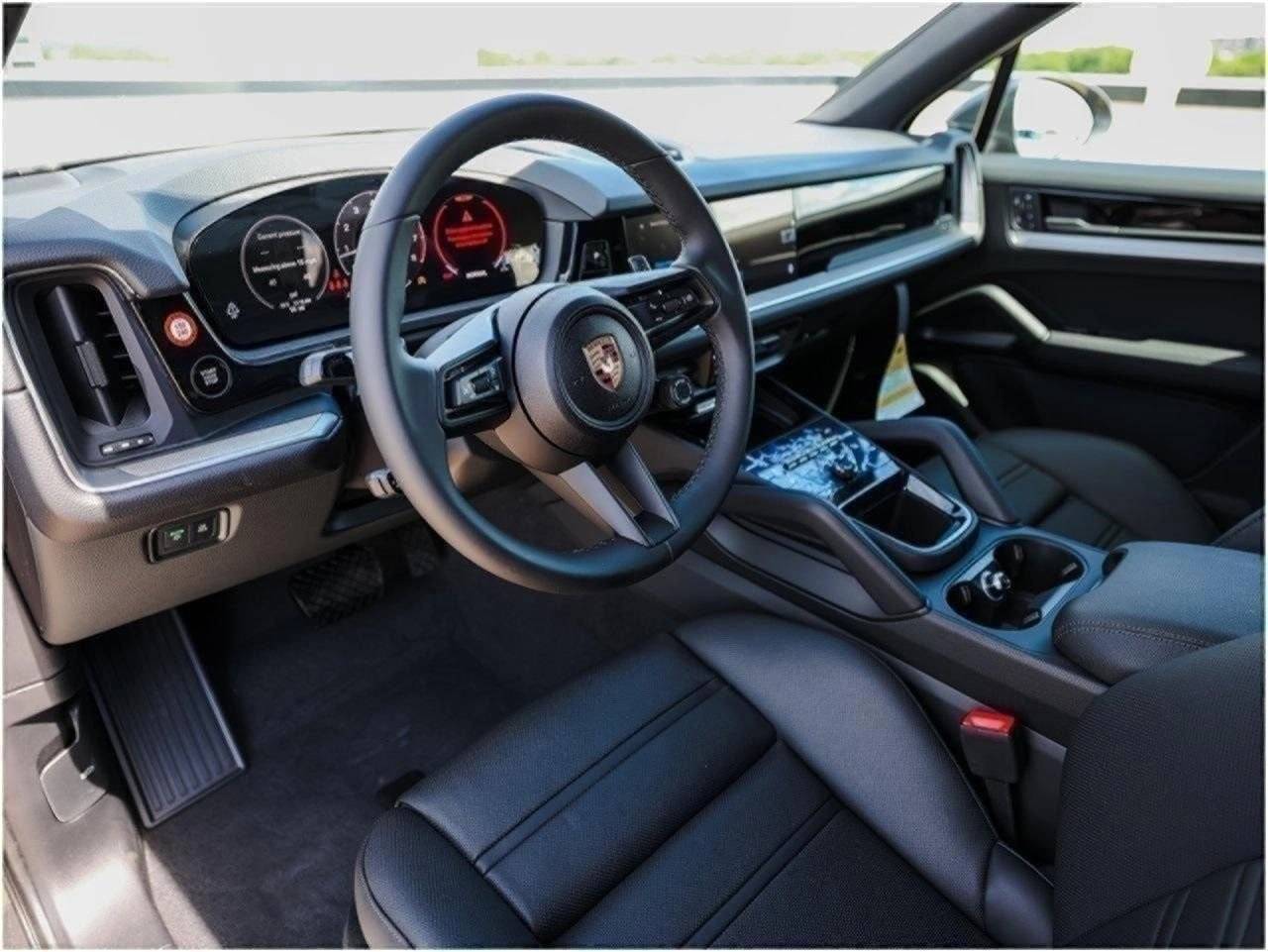 2025 Porsche Cayenne Cayenne