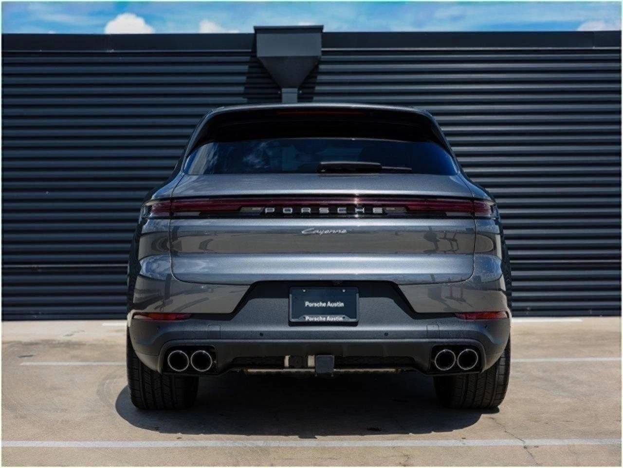 2025 Porsche Cayenne Cayenne