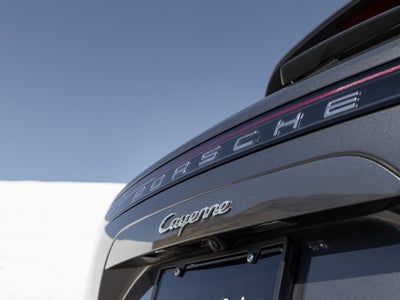2023 Porsche Cayenne Base