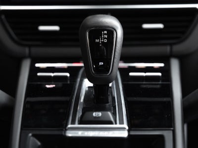 2023 Porsche Cayenne Base