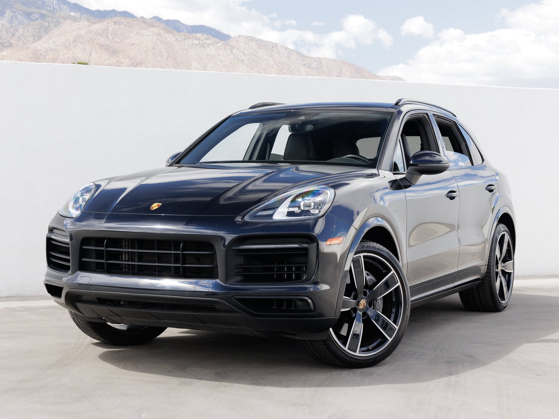 2023 Porsche Cayenne Cayenne Platinum Edition