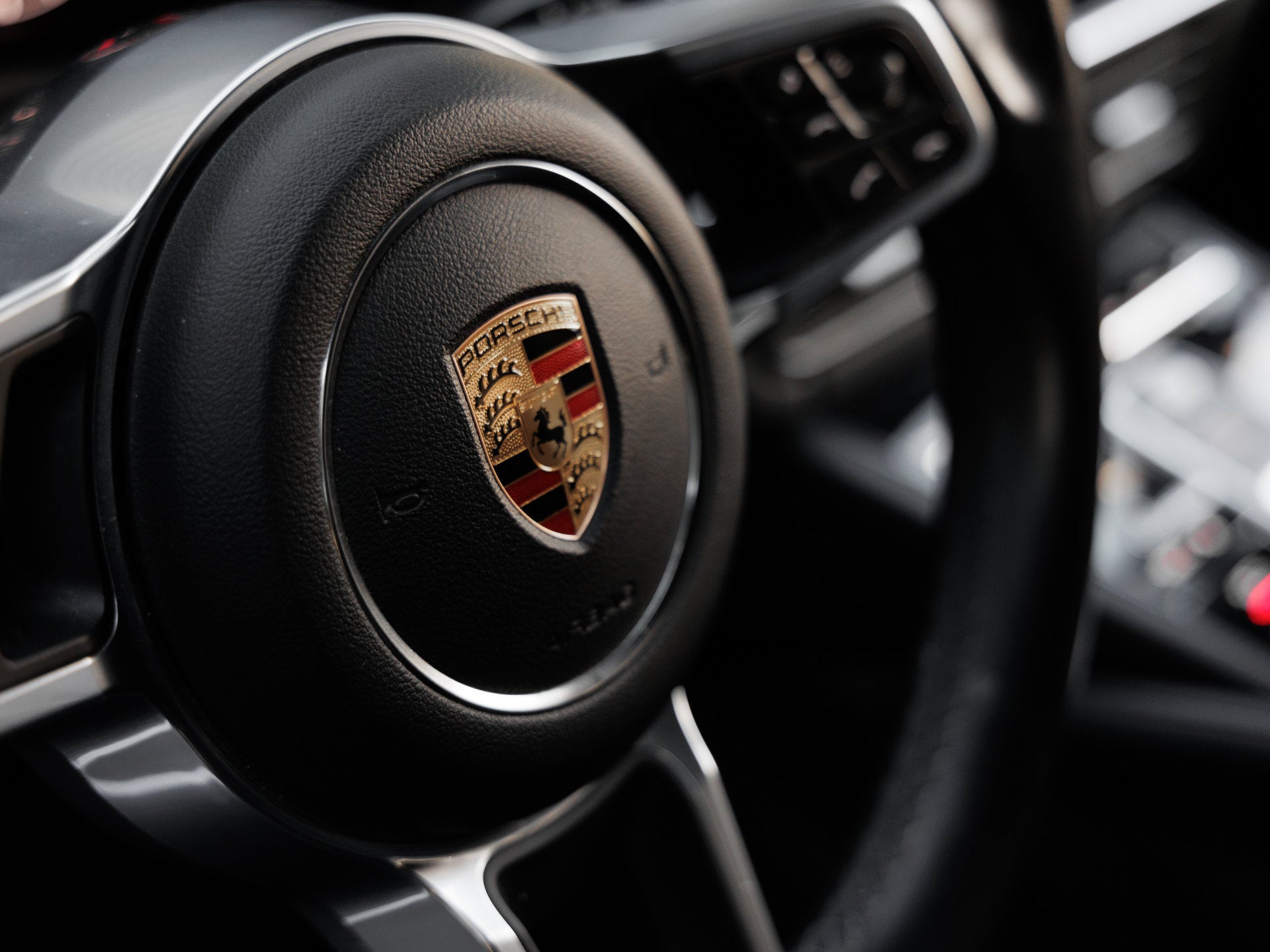 2023 Porsche Cayenne Cayenne Platinum Edition