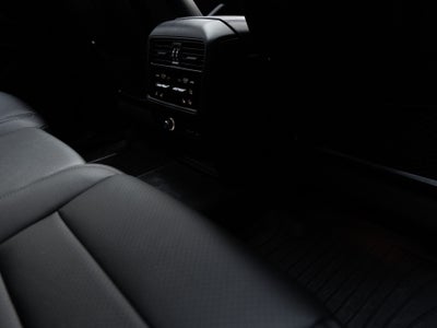 2025 Porsche Cayenne Base