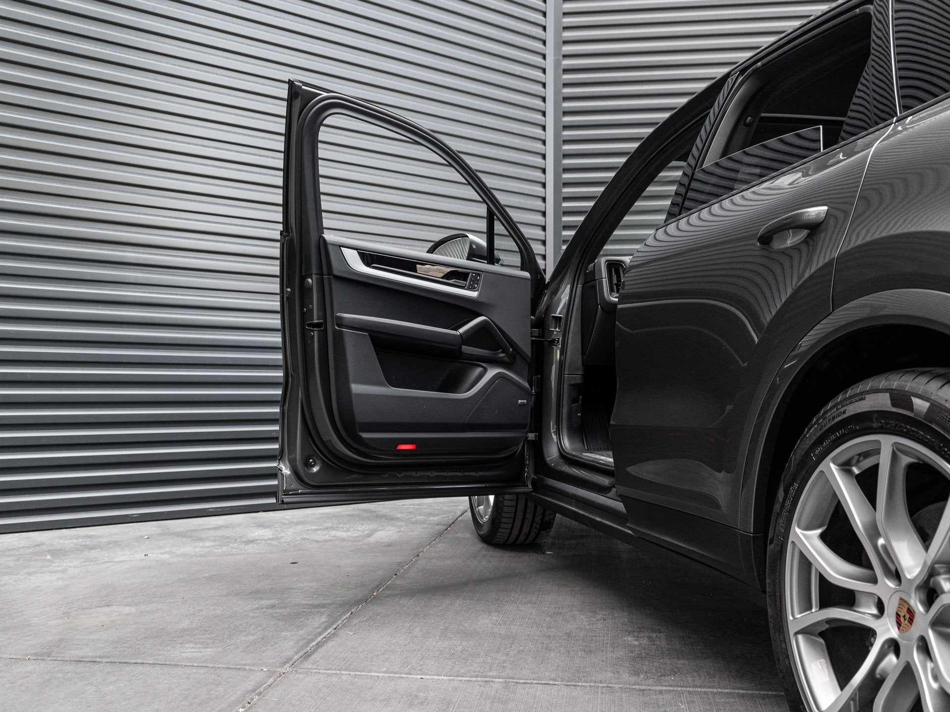 2025 Porsche Cayenne Cayenne