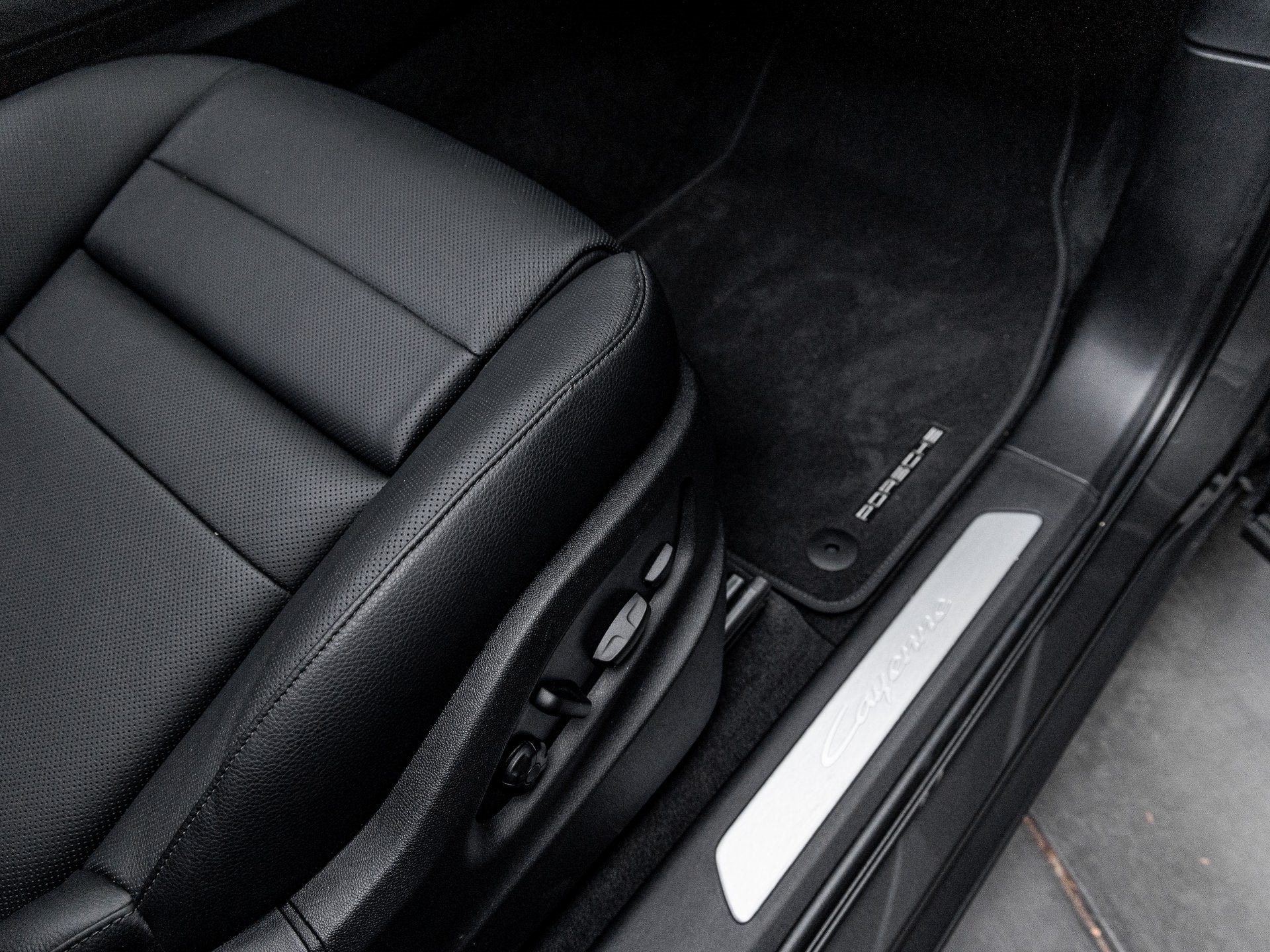 2025 Porsche Cayenne Cayenne