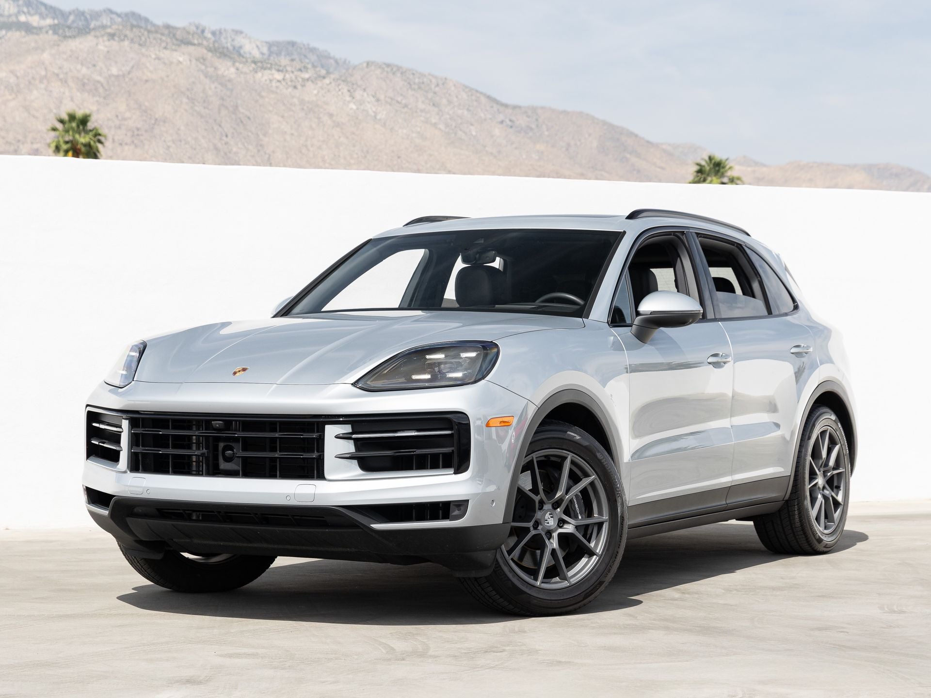 2025 Porsche Cayenne Base