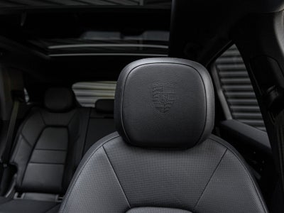 2025 Porsche Cayenne Base