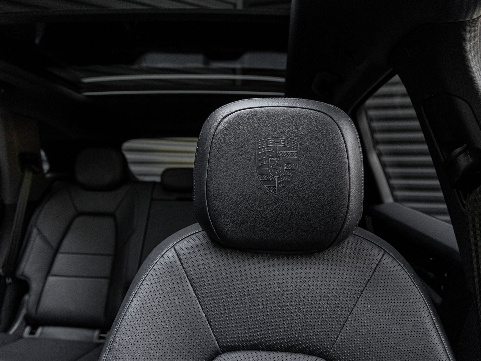 2025 Porsche Cayenne Base