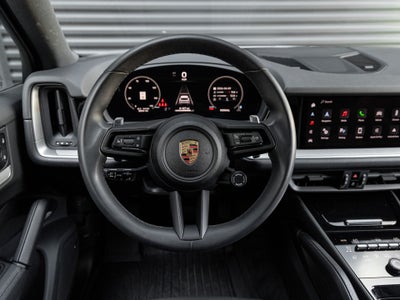 2025 Porsche Cayenne Base