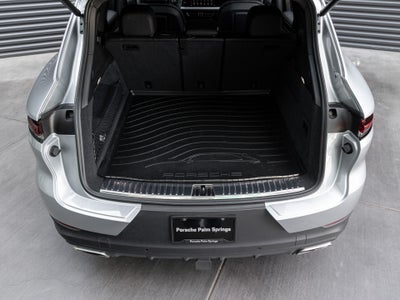 2025 Porsche Cayenne Base