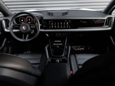 2025 Porsche Cayenne Cayenne