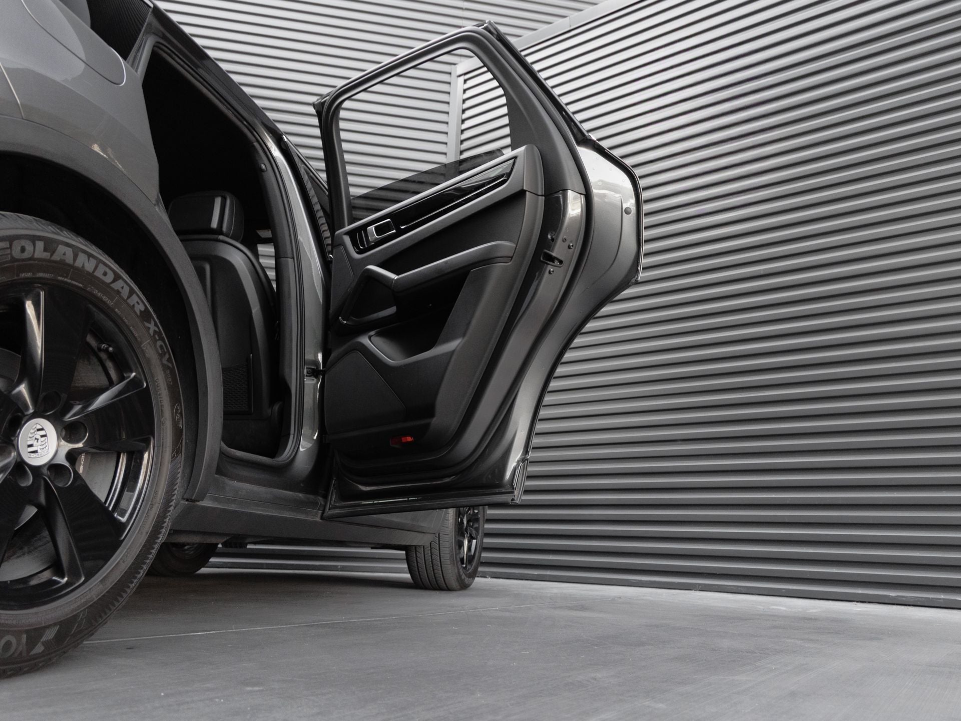 2020 Porsche Cayenne Cayenne